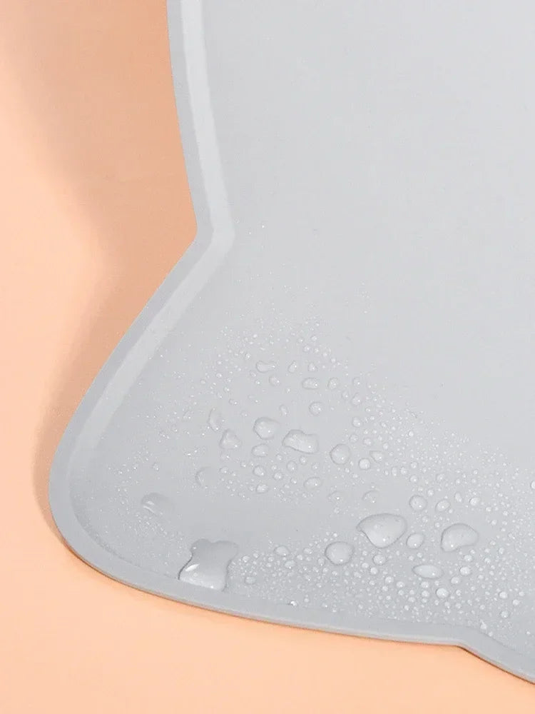 Cat-Shaped Silicone Pet Feeding Mat - Waterproof & Spill-Proof